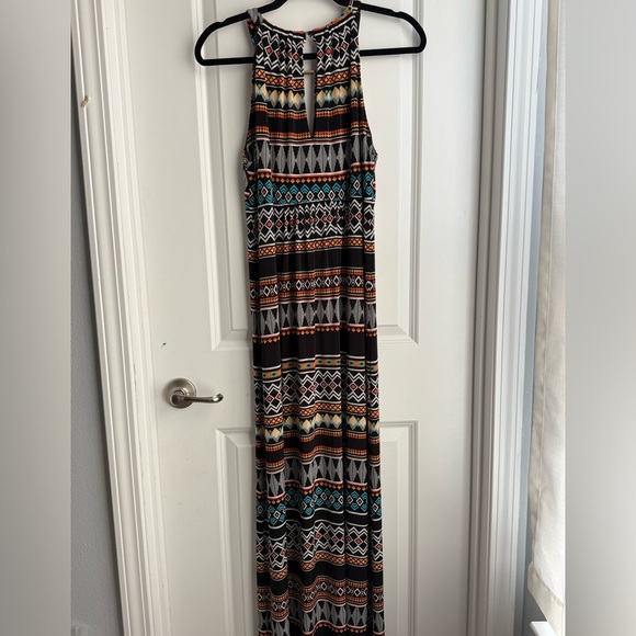 Apt. 9 Bold Aztec Cut-Out Halter Vacation Maxi Dress, Sz L - Picture 1 of 4